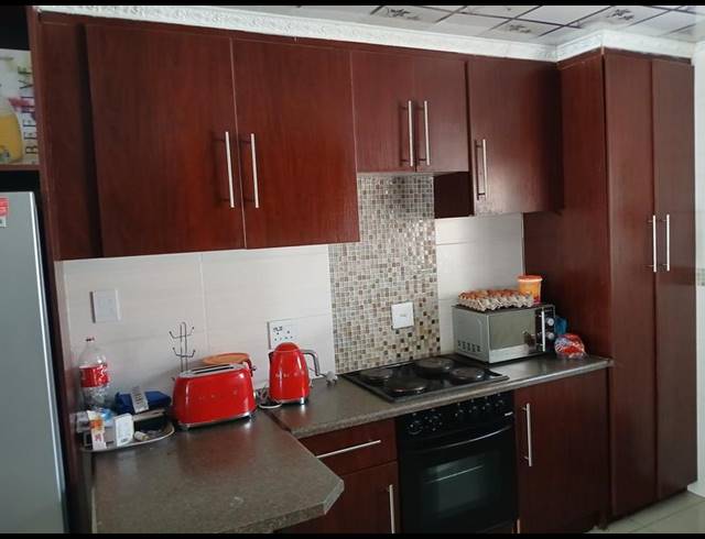 3 BEDROOM HOUSE FOR SALE IN KARENPARK